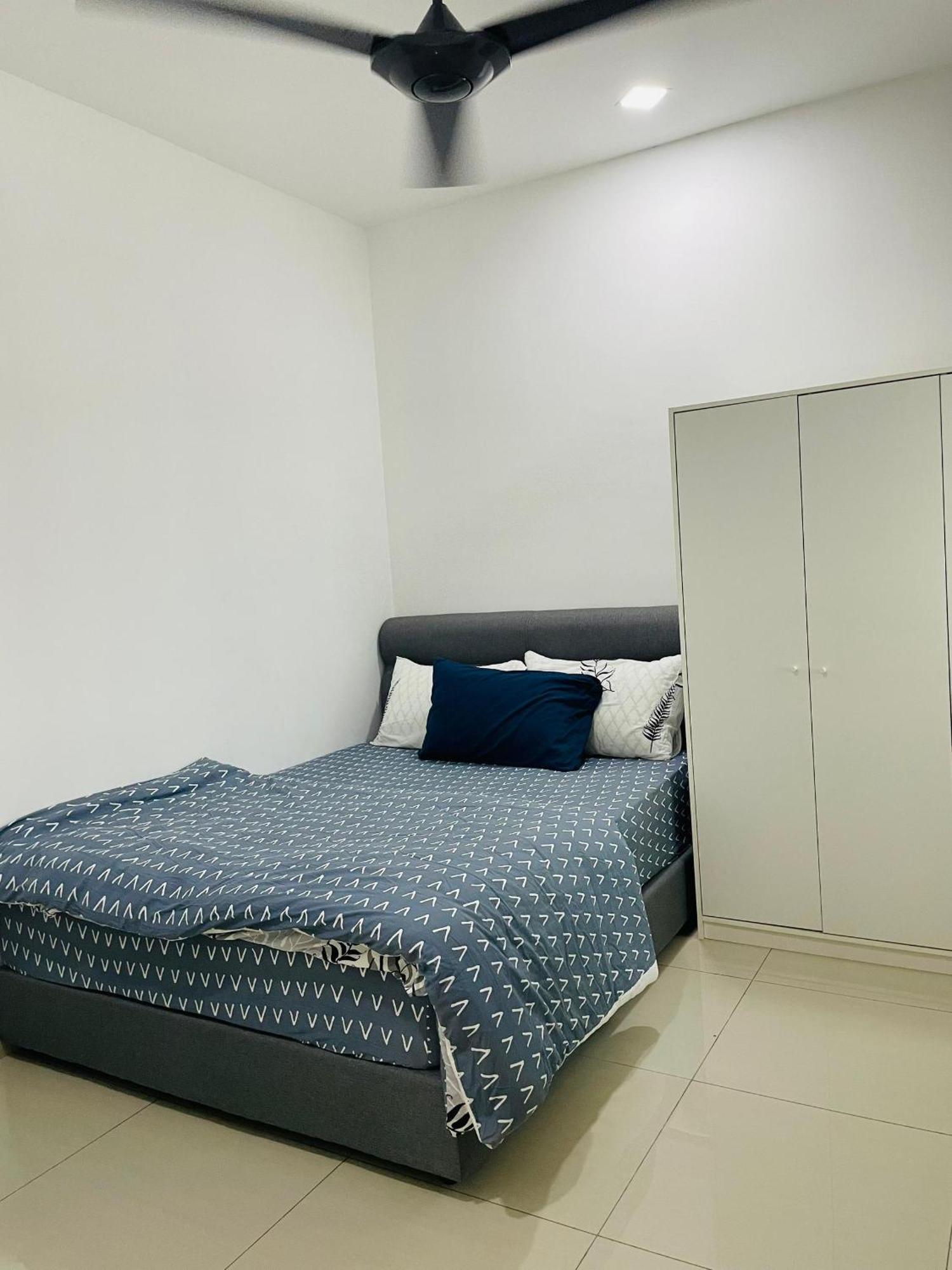 Nazirin Homestay No 27 Tmn Desa Manjung ลุมุต ภายนอก รูปภาพ